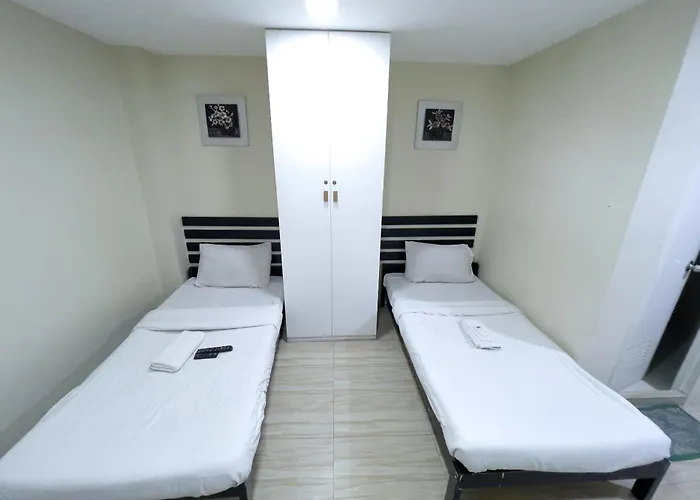 Hotel Jardin Oriental Ubelt 3*